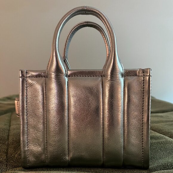 Marc Jacobs Limited Edition Metallic Leather Crossbody Tote Bag - Picture 2 of 4